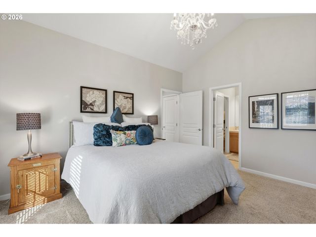 6535 SUMMERLINN Way, West Linn, OR 97068