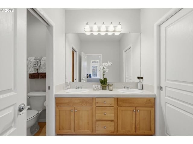 6535 SUMMERLINN Way, West Linn, OR 97068