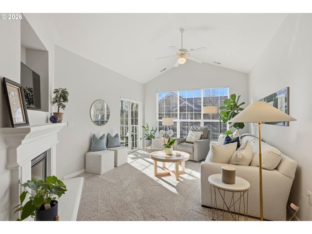 6535 SUMMERLINN Way, West Linn, OR 97068