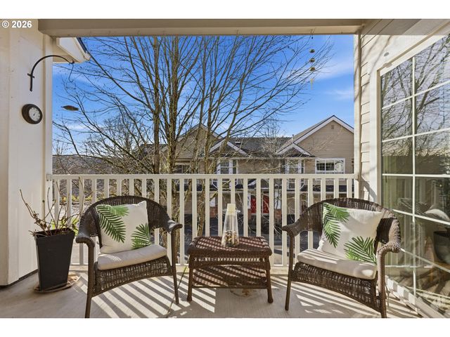 6535 SUMMERLINN Way, West Linn, OR 97068