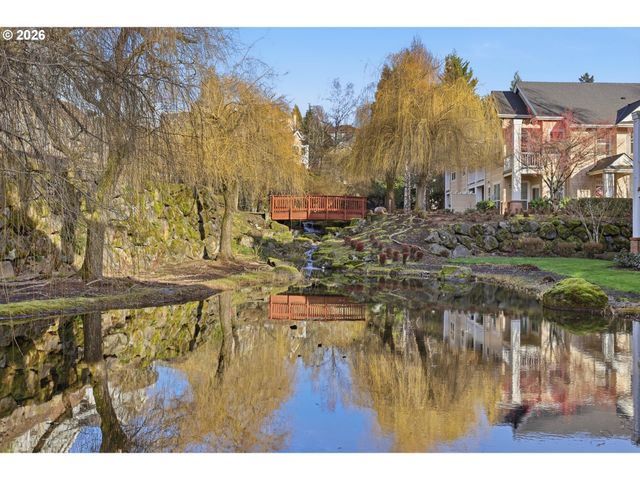 6535 SUMMERLINN Way, West Linn, OR 97068