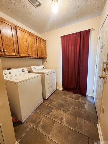 2560 Jayme Circle, Conway, AR 72032