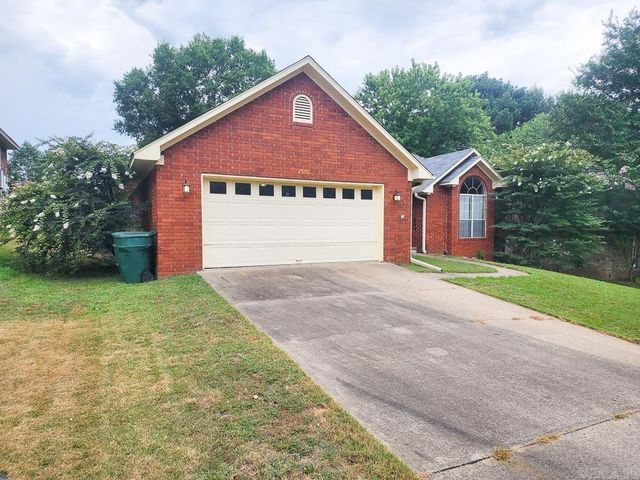 2560 Jayme Circle, Conway, AR 72032