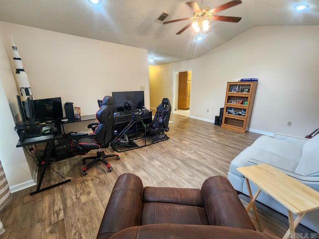 2560 Jayme Circle, Conway, AR 72032