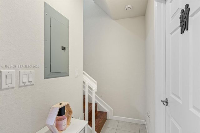 22401 SW 88th Pl 12-27, Cutler Bay, FL 33190