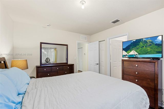 22401 SW 88th Pl 12-27, Cutler Bay, FL 33190