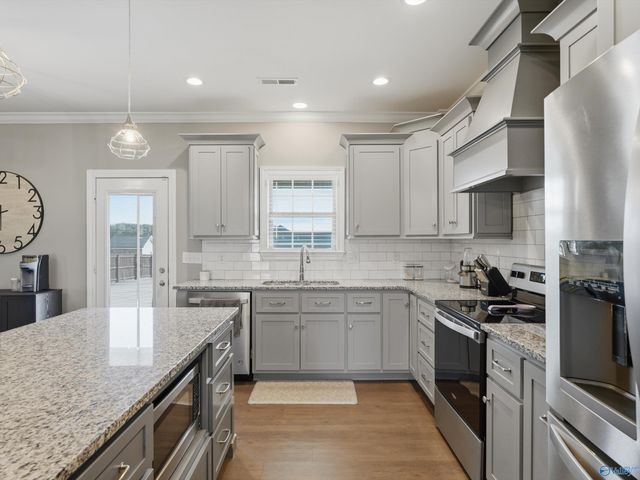 28110 Randy Wade Drive, Ardmore, AL 35739