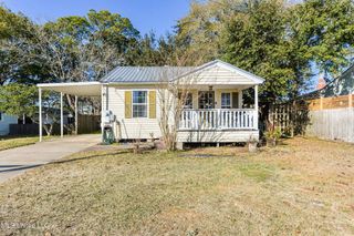 2419 Taft Avenue, Pascagoula, MS 39567