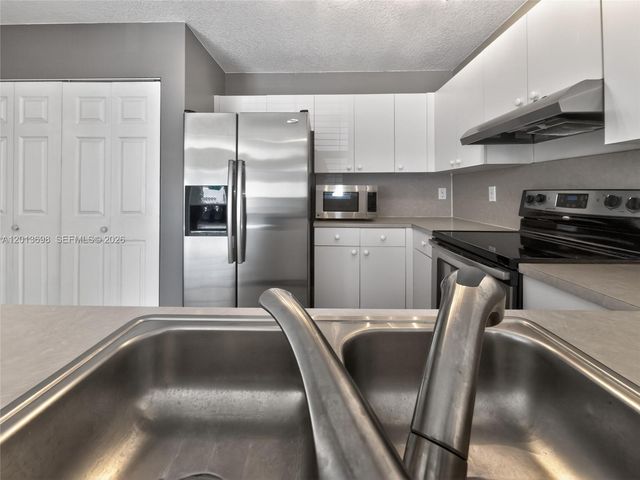 5405 SW 125th Ter 5405, Miramar, FL 33027