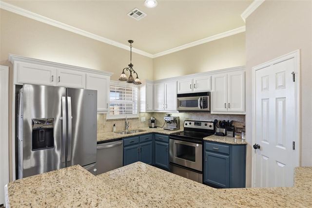 17000 Picasso Drive, Oklahoma City, OK 73170