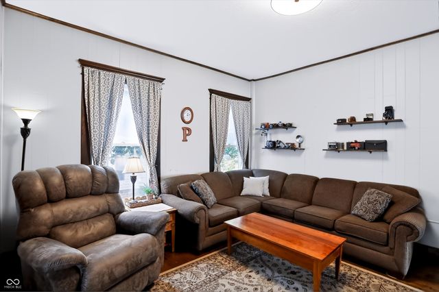 231 E 6th Street, Rushville, IN 46173
