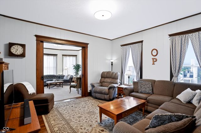 231 E 6th Street, Rushville, IN 46173