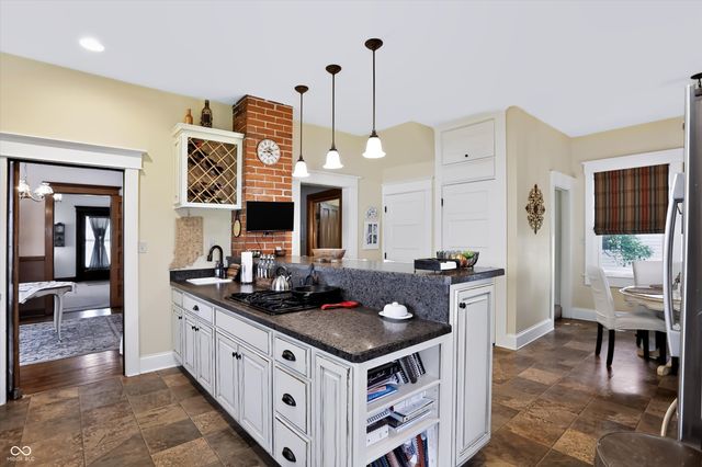 231 E 6th Street, Rushville, IN 46173