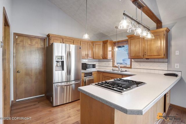 12240 Wagner Street, Anchorage, AK 99516