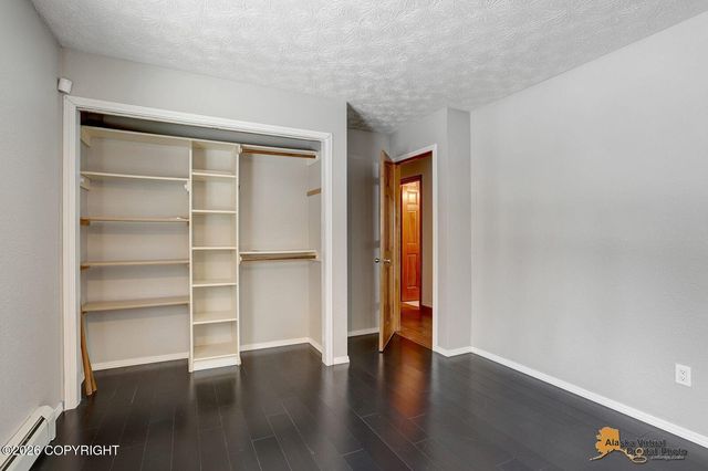 12240 Wagner Street, Anchorage, AK 99516