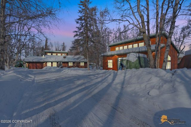 12240 Wagner Street, Anchorage, AK 99516