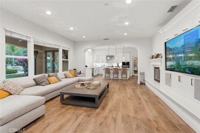 26962 Alsace, Calabasas, CA 91302
