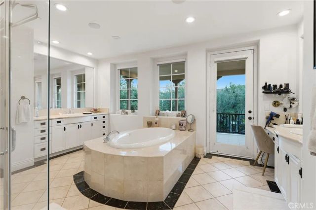 26962 Alsace, Calabasas, CA 91302