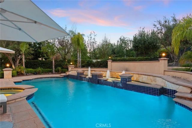 26962 Alsace, Calabasas, CA 91302