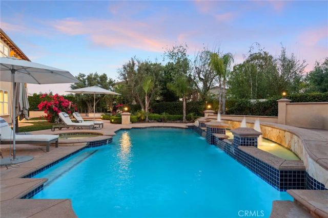 26962 Alsace, Calabasas, CA 91302