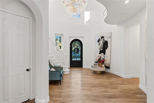 26962 Alsace, Calabasas, CA 91302