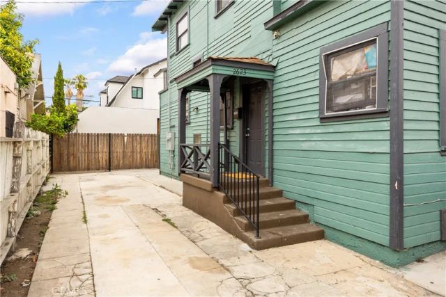 2621 Juliet, Los Angeles, CA 90007