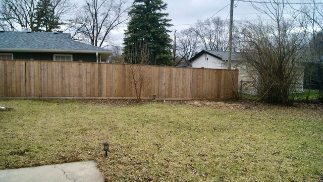 38 Surrey Road, Montgomery, IL 60538