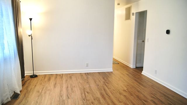 38 Surrey Road, Montgomery, IL 60538