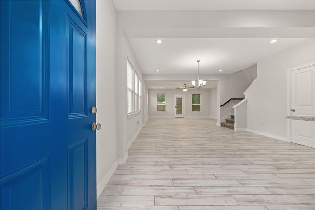 1411 Featherstone Street A, Houston, TX 77020