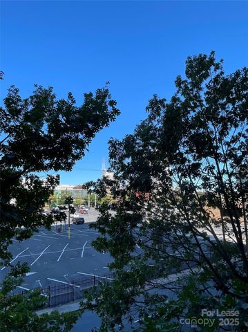 505 E 6th Street 302, Charlotte, NC 28202