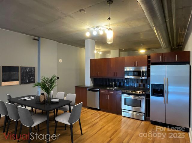 505 E 6th Street 302, Charlotte, NC 28202