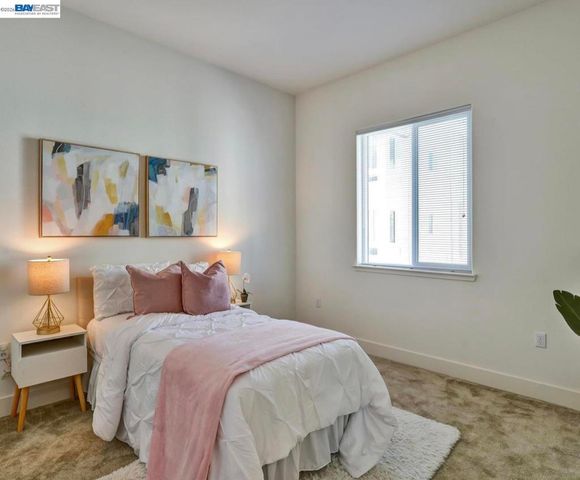 1749 Kilowatt Way 302, Fremont, CA 94539