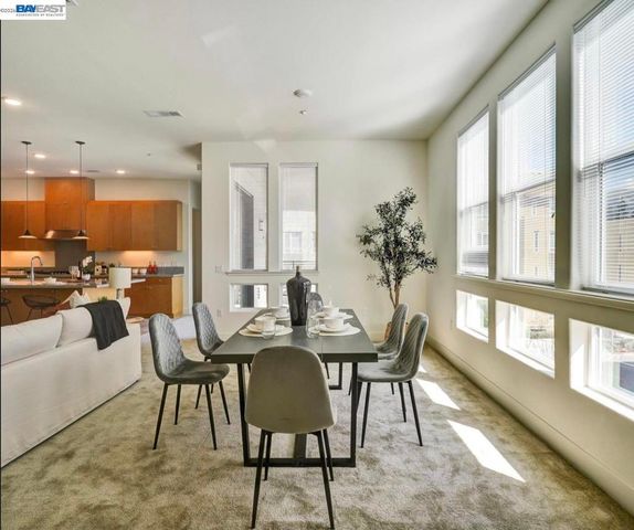 1749 Kilowatt Way 302, Fremont, CA 94539
