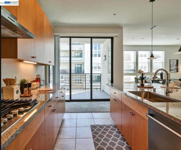 1749 Kilowatt Way 302, Fremont, CA 94539