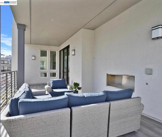 1749 Kilowatt Way 302, Fremont, CA 94539