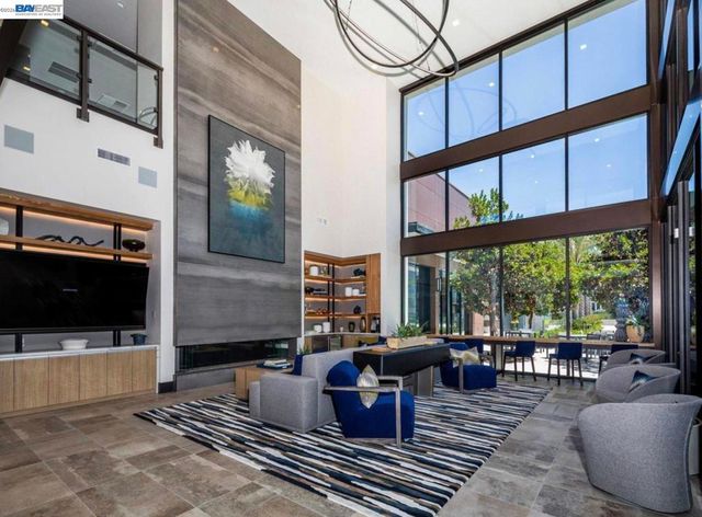 1749 Kilowatt Way 302, Fremont, CA 94539
