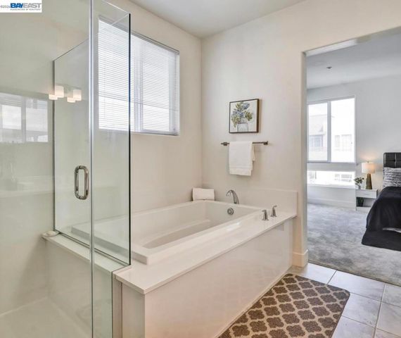 1749 Kilowatt Way 302, Fremont, CA 94539