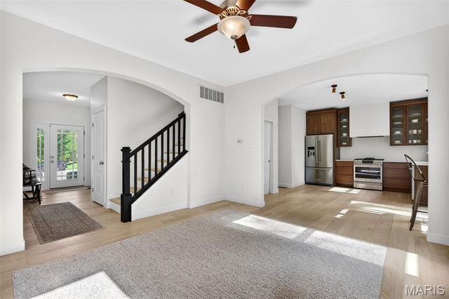 262 Sunset Villa Lane, O'fallon, MO 63366