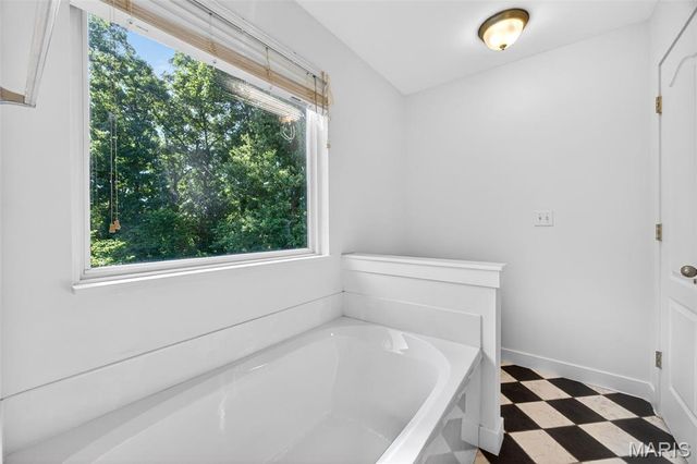 262 Sunset Villa Lane, O'fallon, MO 63366