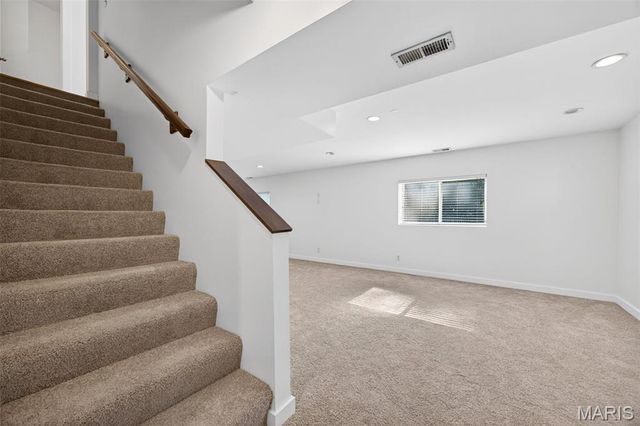 262 Sunset Villa Lane, O'fallon, MO 63366