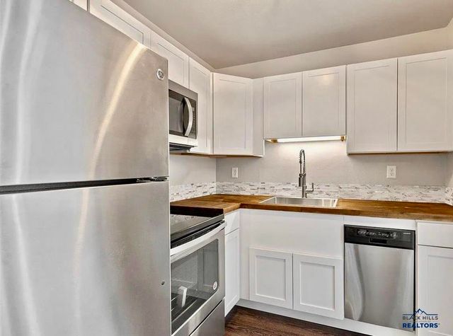 9C WOODRUN LN, Rapid City, SD 57702