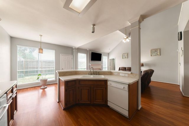 12735 Canterbury Drive, Houston, TX 77014