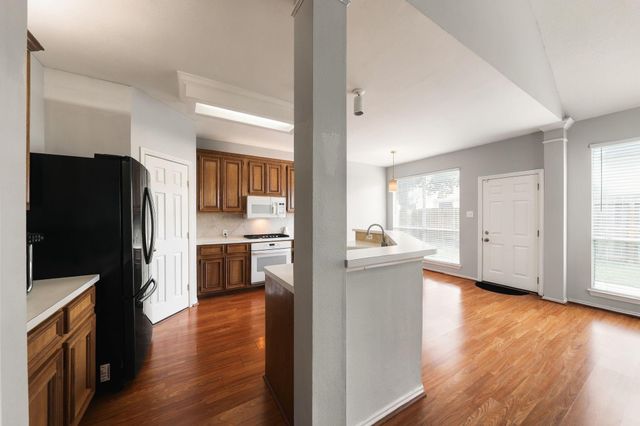 12735 Canterbury Drive, Houston, TX 77014