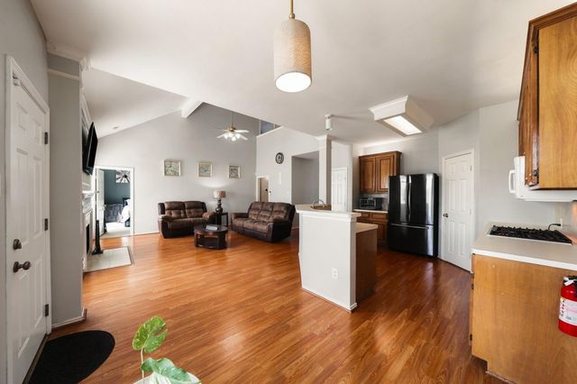 12735 Canterbury Drive, Houston, TX 77014