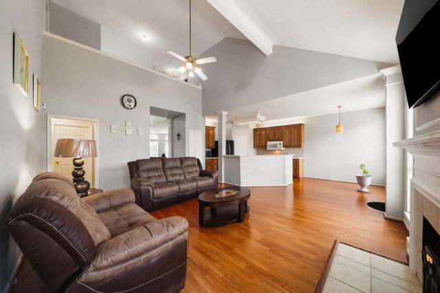 12735 Canterbury Drive, Houston, TX 77014
