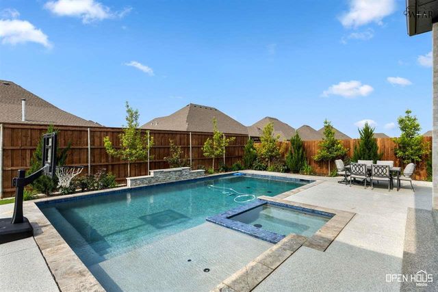 4806 SILVER CREST DRIVE, Wichita Falls, TX 76310