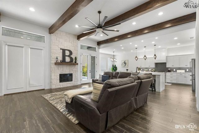 4806 SILVER CREST DRIVE, Wichita Falls, TX 76310