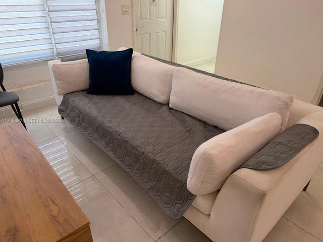 2165 SW 47th Street B, Dania Beach, FL 33312