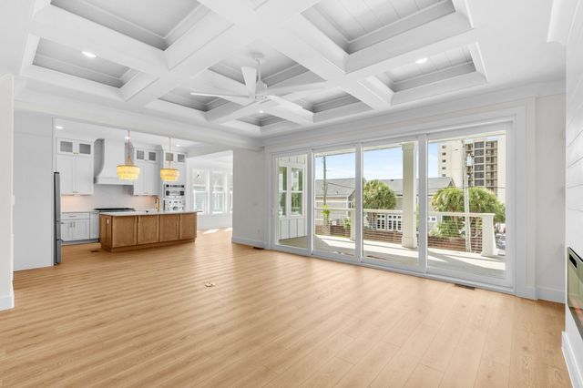 2503 Holly Dr., North Myrtle Beach, SC 29582