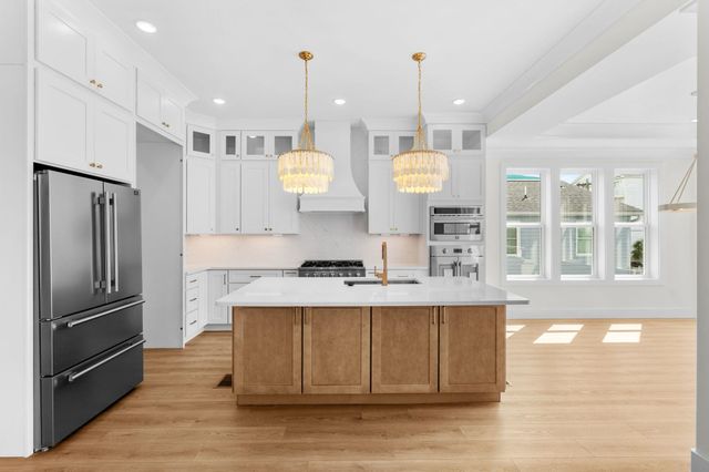 2503 Holly Dr., North Myrtle Beach, SC 29582